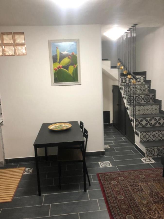 Apartamento Dimora Ursino CTA Exterior foto